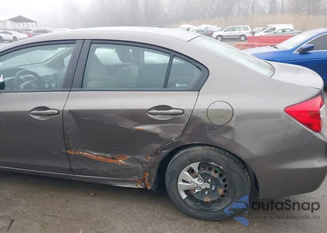2012 Honda Civic Sdn Lx z USA, uszkodzony, nr VIN 2HGFB2F57CH528932